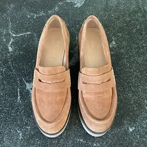 PRISTINE Boden Tan  Moccassin Loafers Size 37 US  6 Nubuck Suede Maple Sugar Boden | Shoes | Boden Mens Tan Suede Loafers | Poshmark main image 4